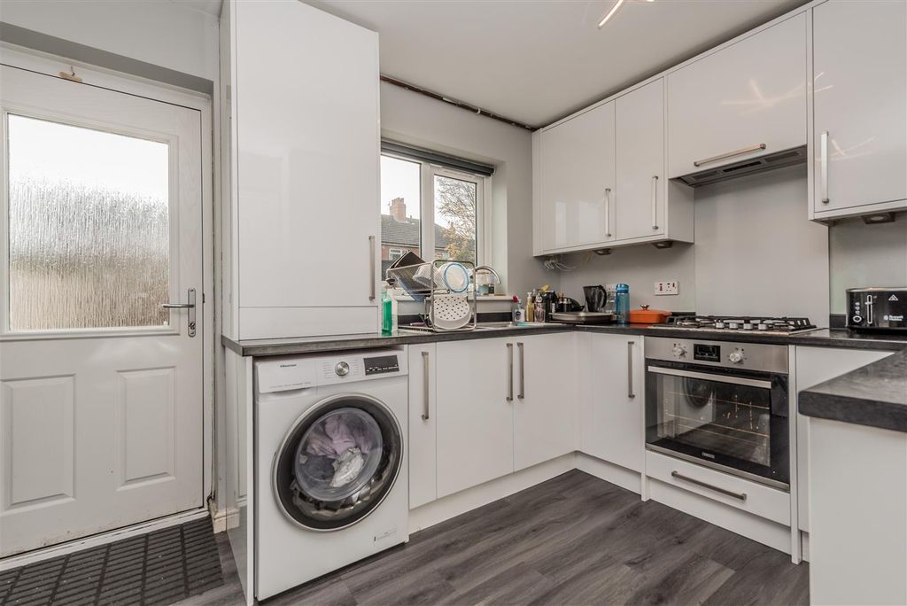 Property photo 3 of 16 Fitted Dining Kitchen: