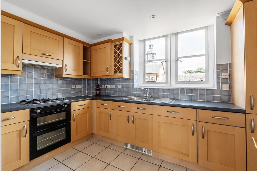 Property photo 3 of 13 Flat-9-Lavender-Court-18.Jpg