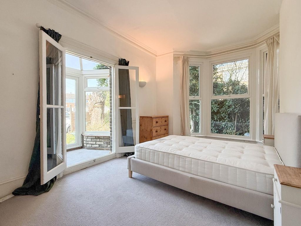 Property photo 2 of 18 20260319_134836230_0.0.Jpg