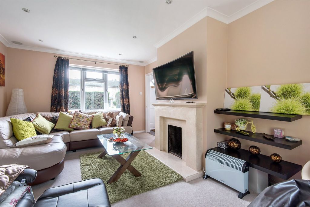 Property photo 2 of 8 Picture No. 16