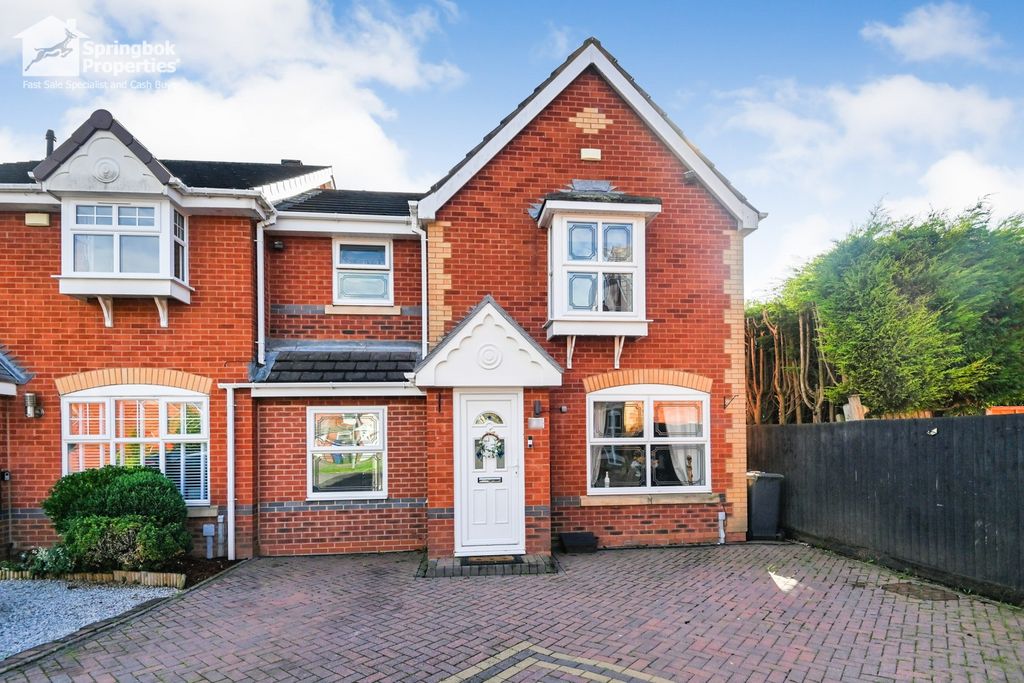 Property photo 1 of 17 Front View