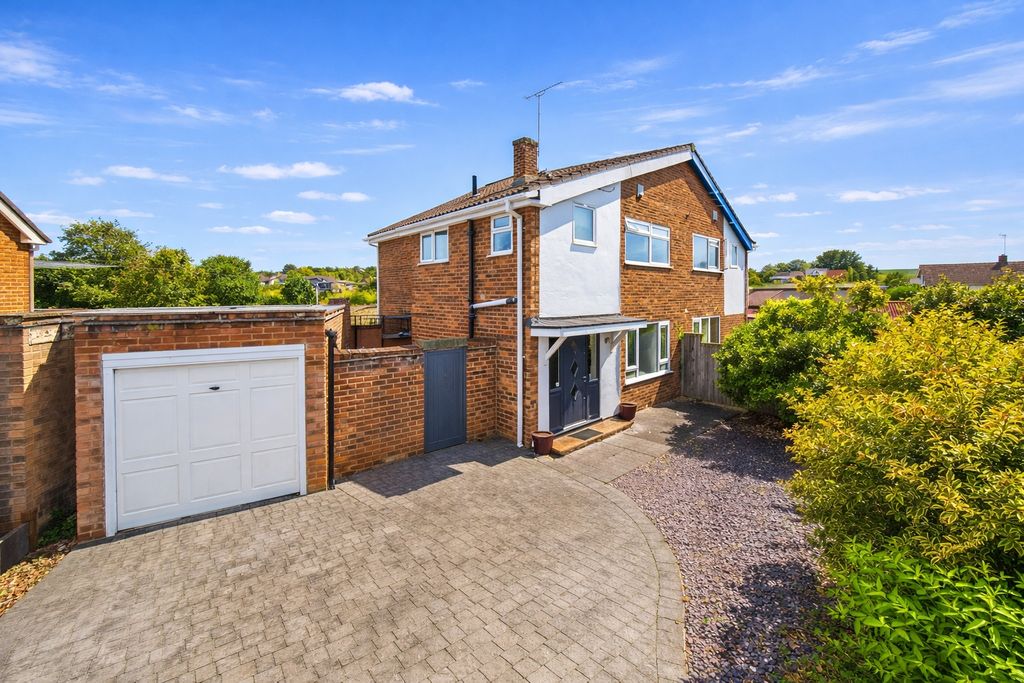 Property photo 2 of 21 Picture No. 30