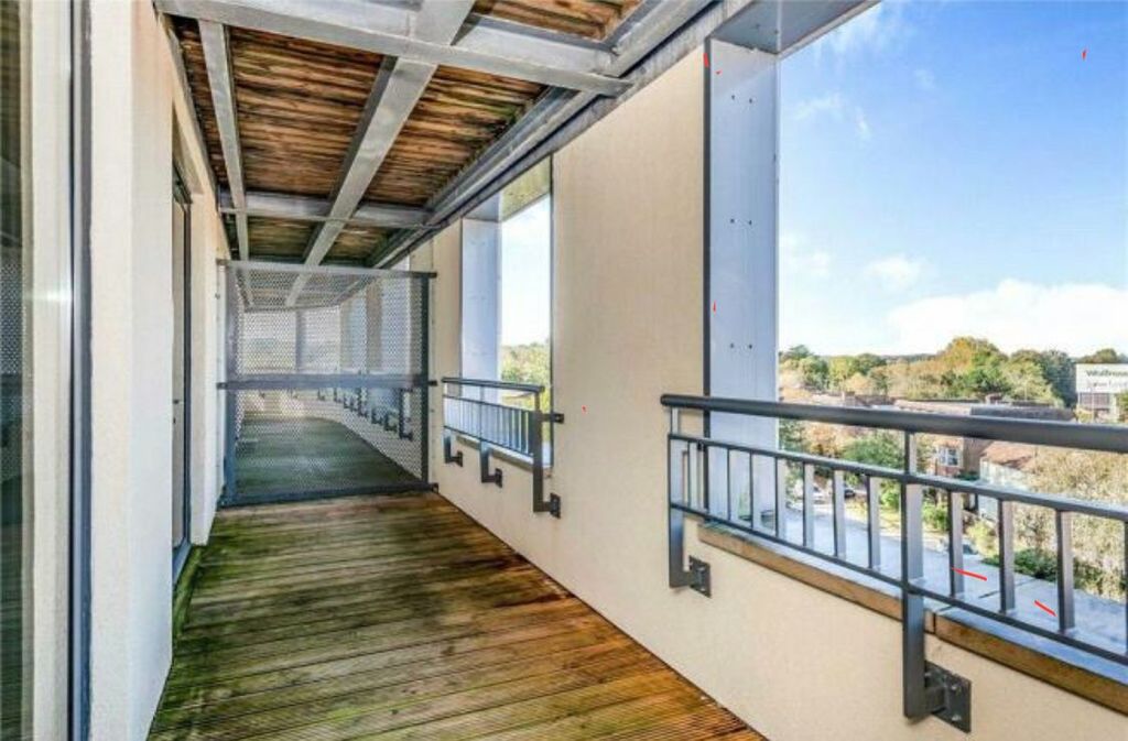 Property photo 3 of 8