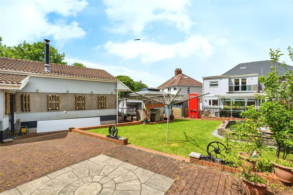 Property photo 1 of 23 Picture No. 25