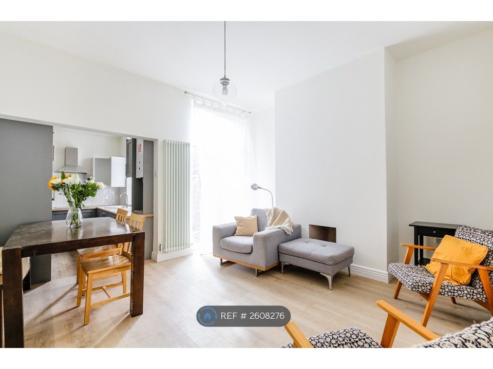 Property photo 1 of 25