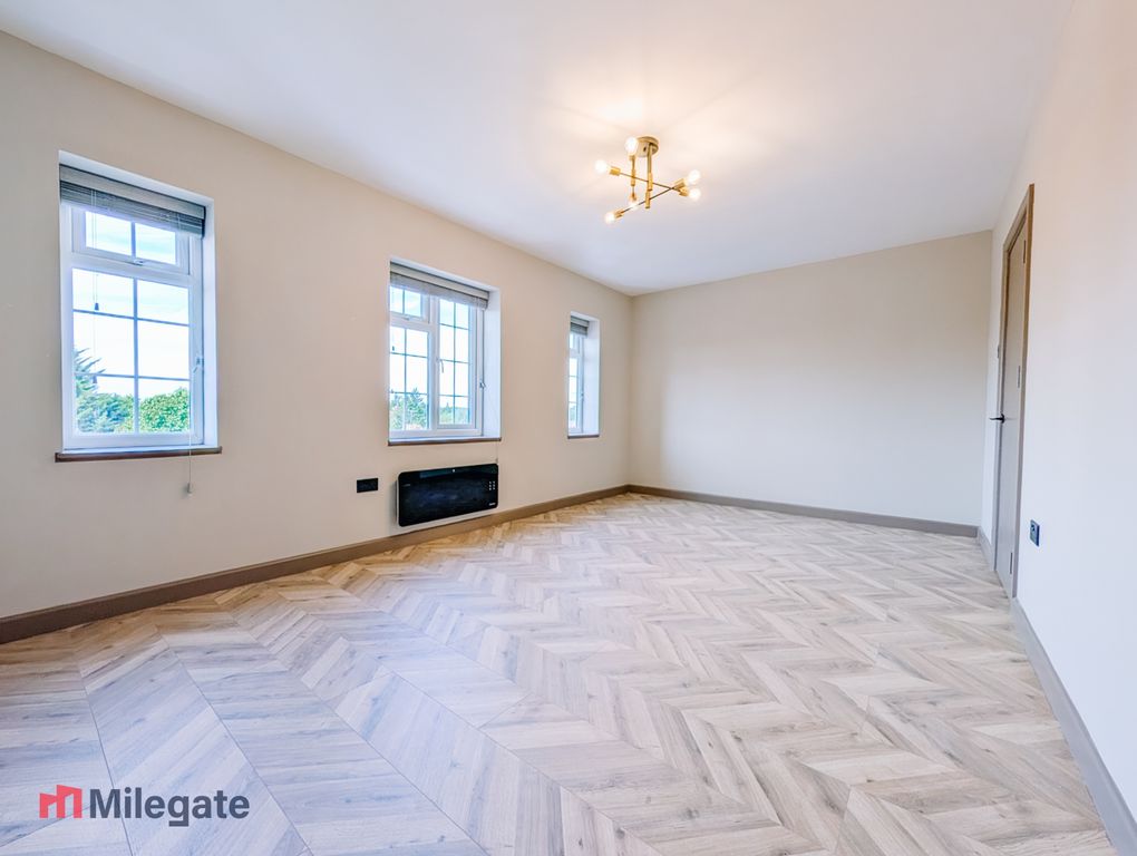 Property photo 1 of 10 Photo 1