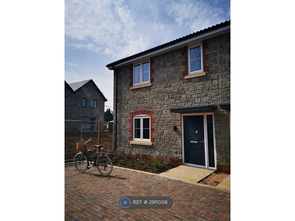 Property photo 1 of 10 Newbuilt 1 Bedroom Maisonette