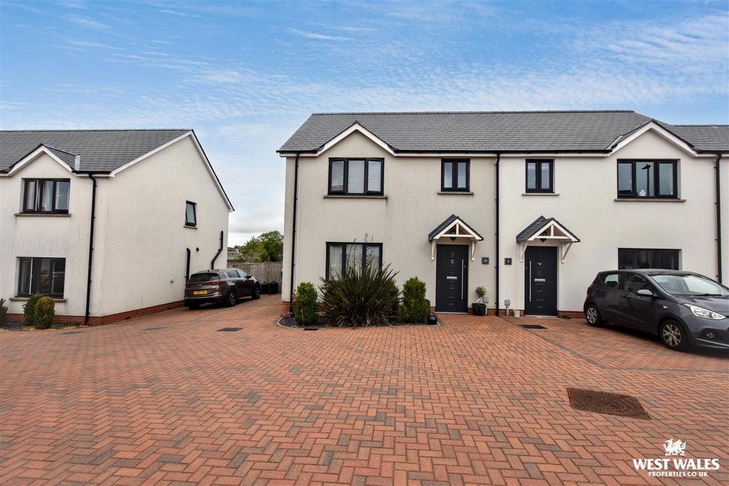 Property photo 1 of 23 26 (6).Jpg