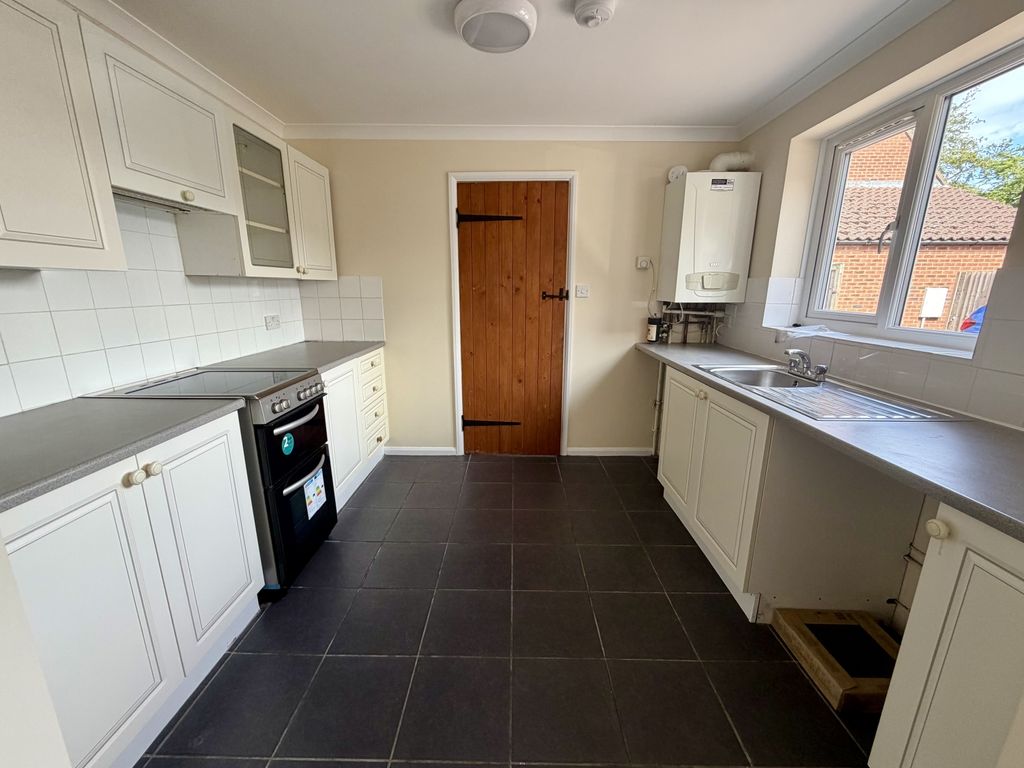 Property photo 2 of 7 Img_2632