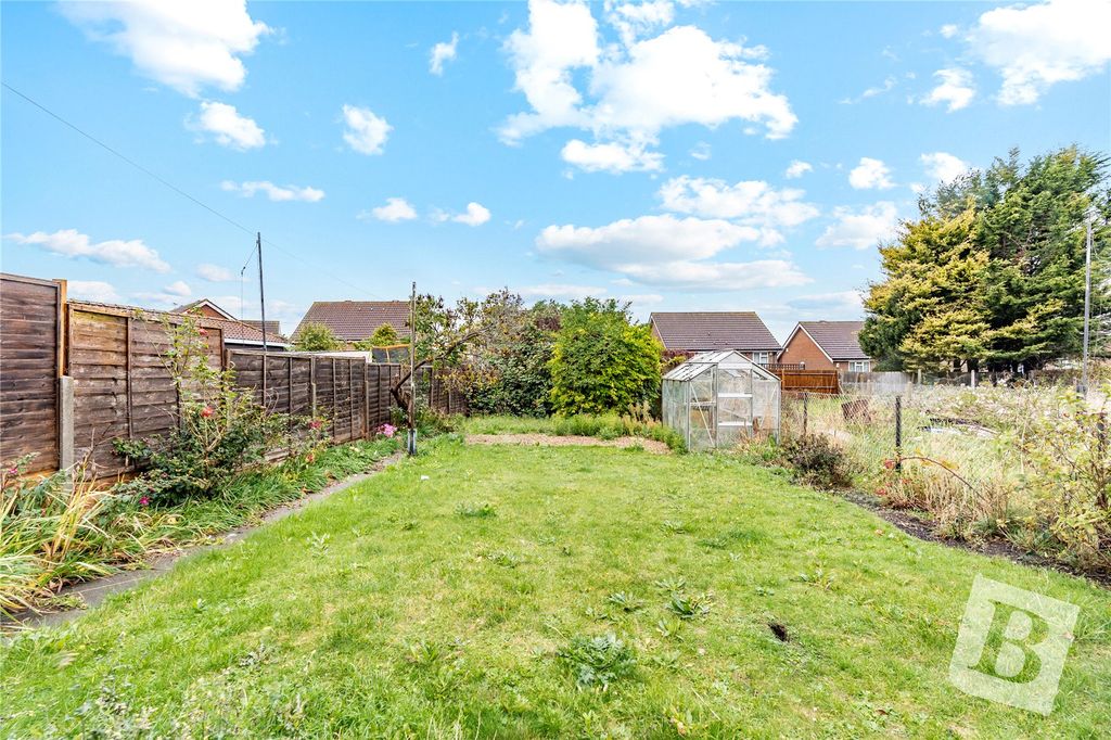 Property photo 2 of 15 Picture No. 19