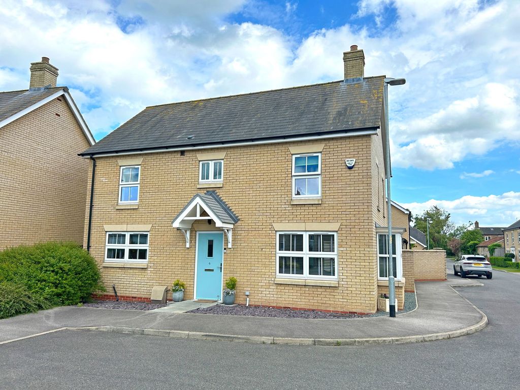 Property photo 1 of 27