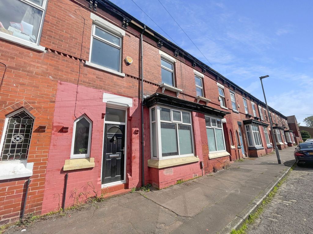 Property photo 1 of 9