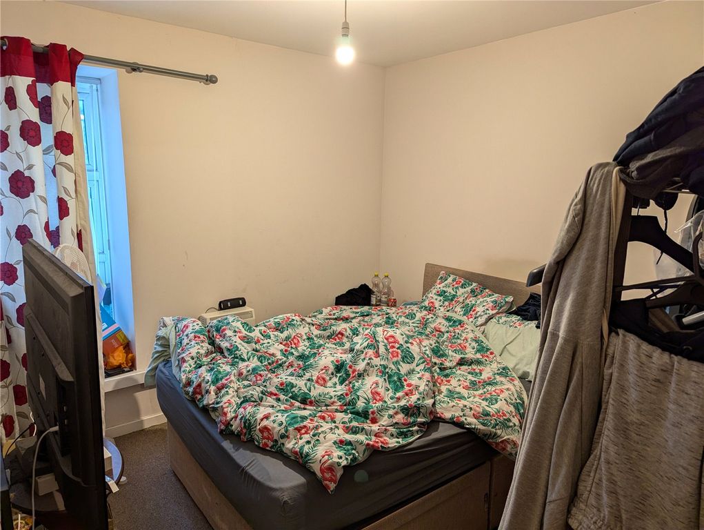 Property photo 2 of 7 Picture No. 03