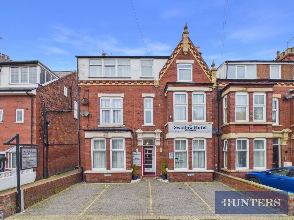 Property photo 1 of 28 Cam02804G0-Pr0424-Still027.Jpg