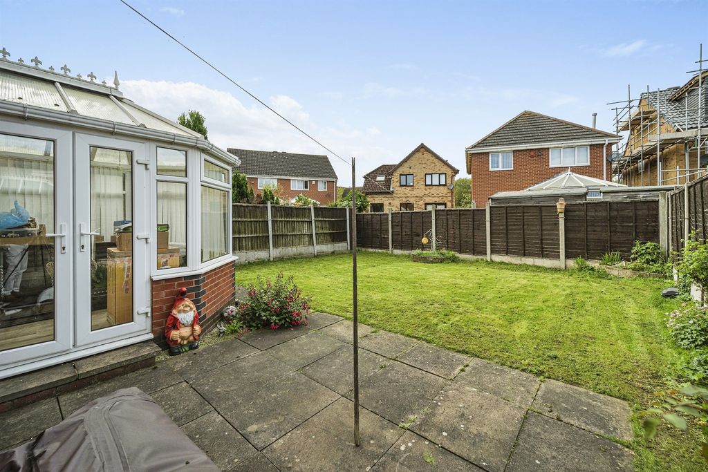 Property photo 2 of 15