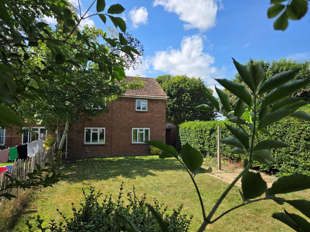 Property photo 2 of 16