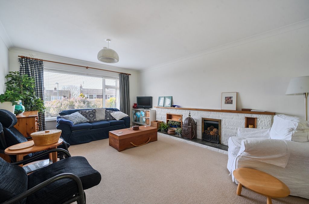 Property photo 3 of 15 Picture 3