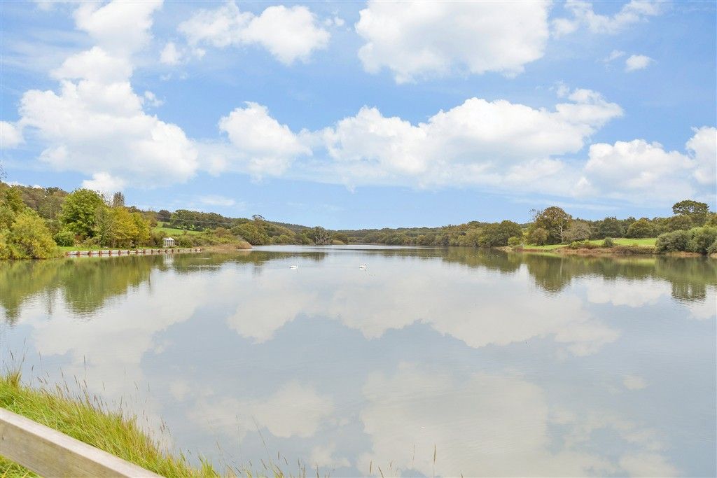 Property photo 1 of 17 Surrounding Area