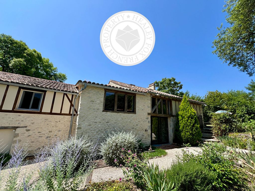 Property photo 1 of 14 Main Exterior View