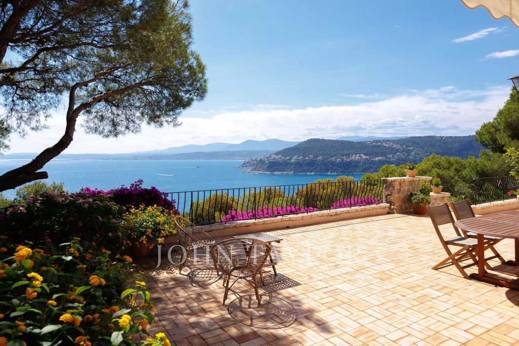 Property photo 1 of 12 West Side Of Cap-Ferrat