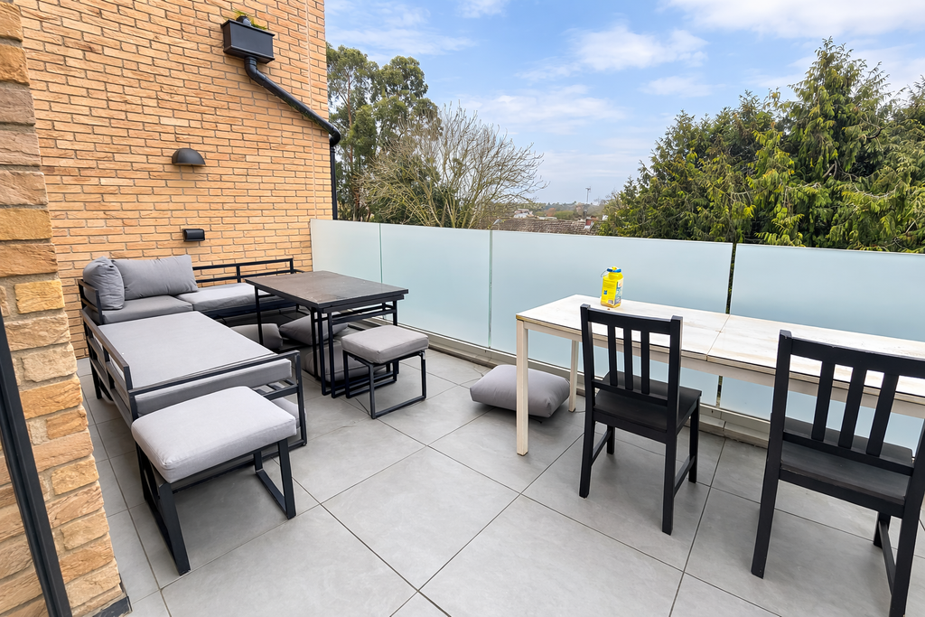 Property photo 3 of 7