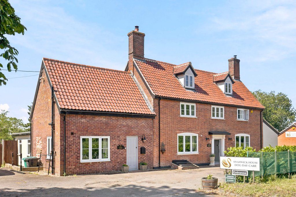 Property photo 1 of 38