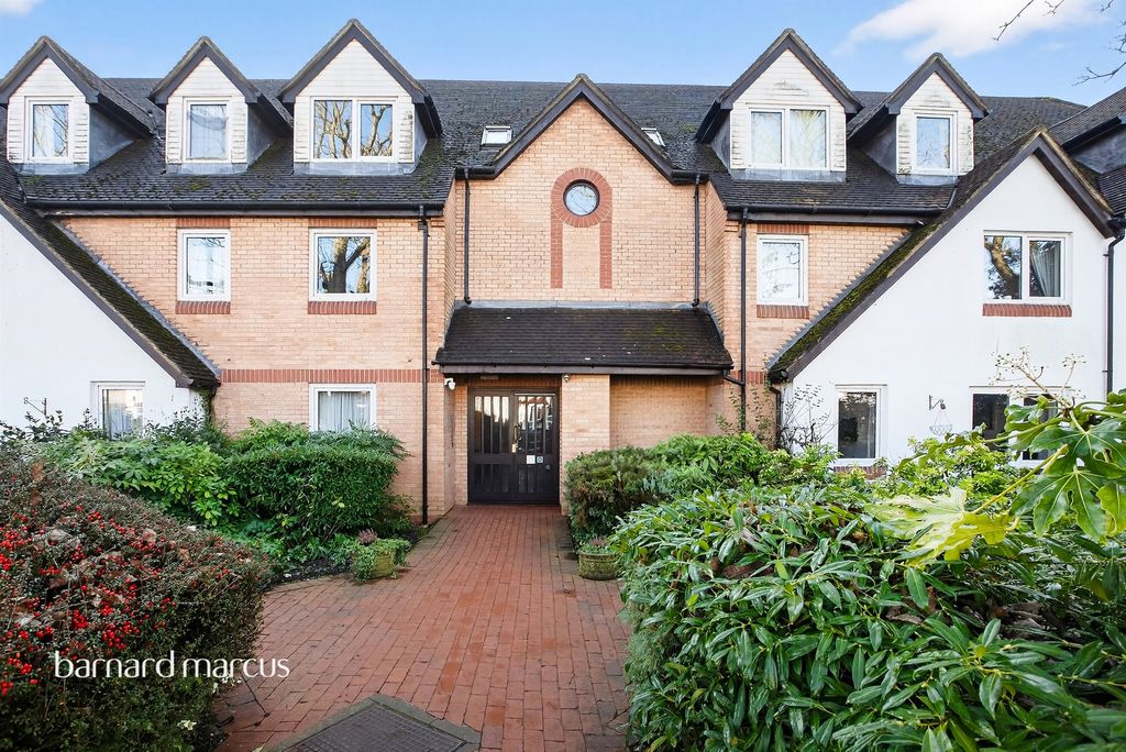 Property photo 1 of 11