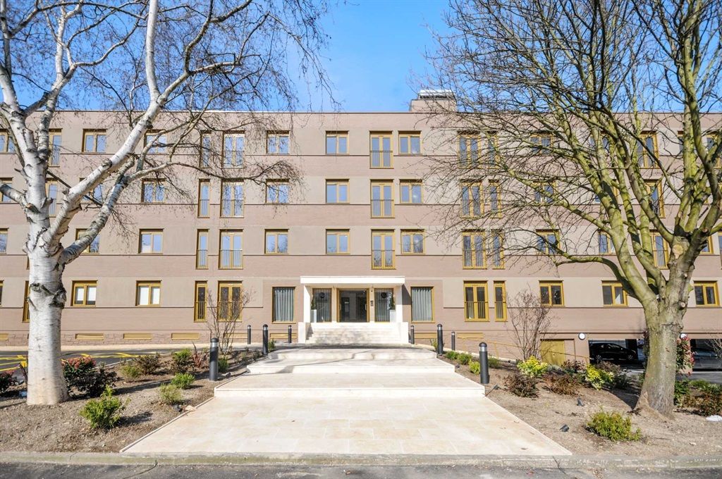 Property photo 1 of 10