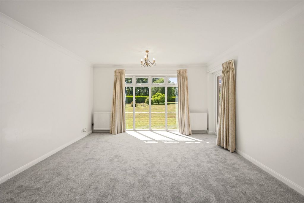 Property photo 2 of 13 Reception Room