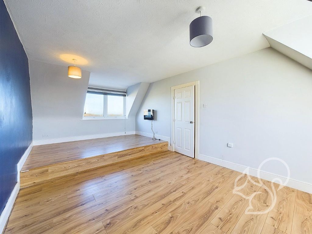 Property photo 2 of 8 Cam01254G0-Pr0255-Still011.Jpg