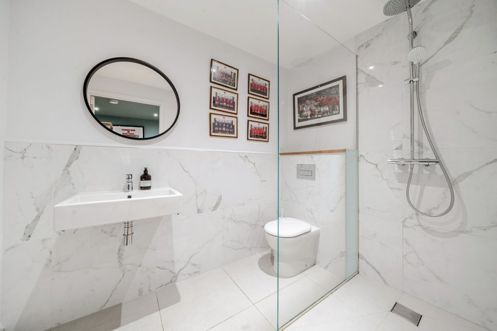 Property photo 3 of 8 Picture No. 03