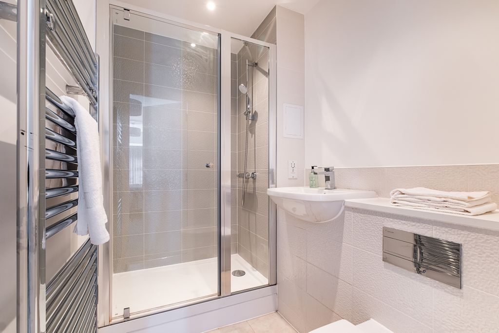 Property photo 3 of 7 102-Cavalry-Court...