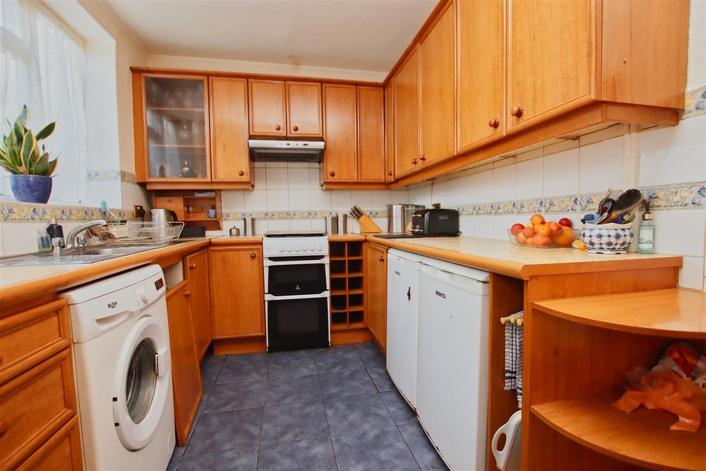 Property photo 2 of 8 Img_3351.Jpg