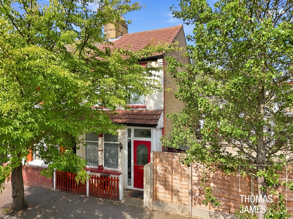 Property photo 1 of 16