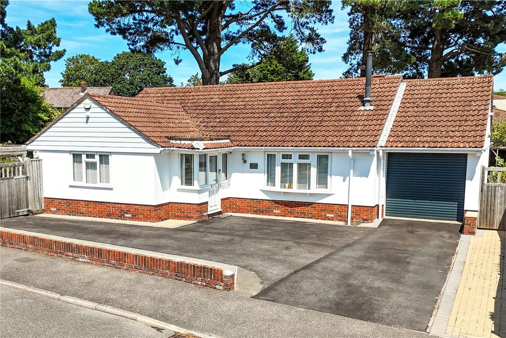 Property photo 1 of 17 Picture No. 22