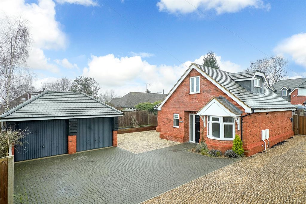 Property photo 1 of 14 17-Bower-Lane-1025.Jpg