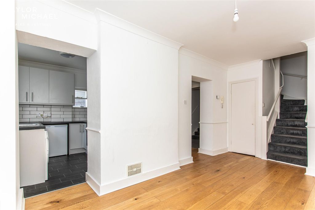 Property photo 3 of 13 Living Room