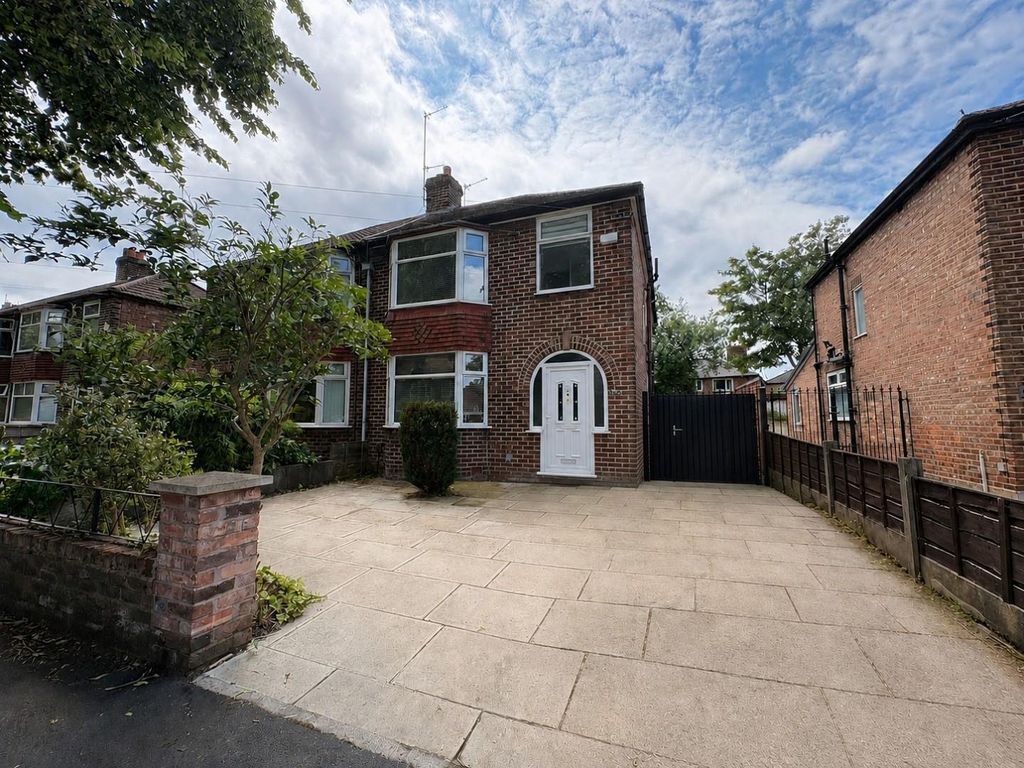 Property photo 1 of 26