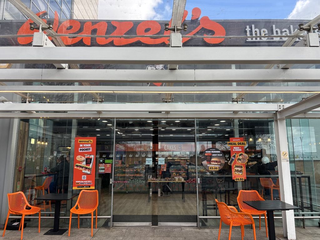 Property photo 2 of 10 Picture No. 01