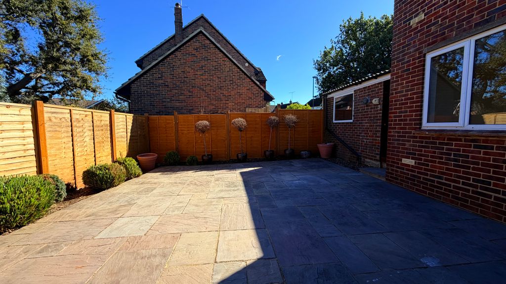 Property photo 2 of 15