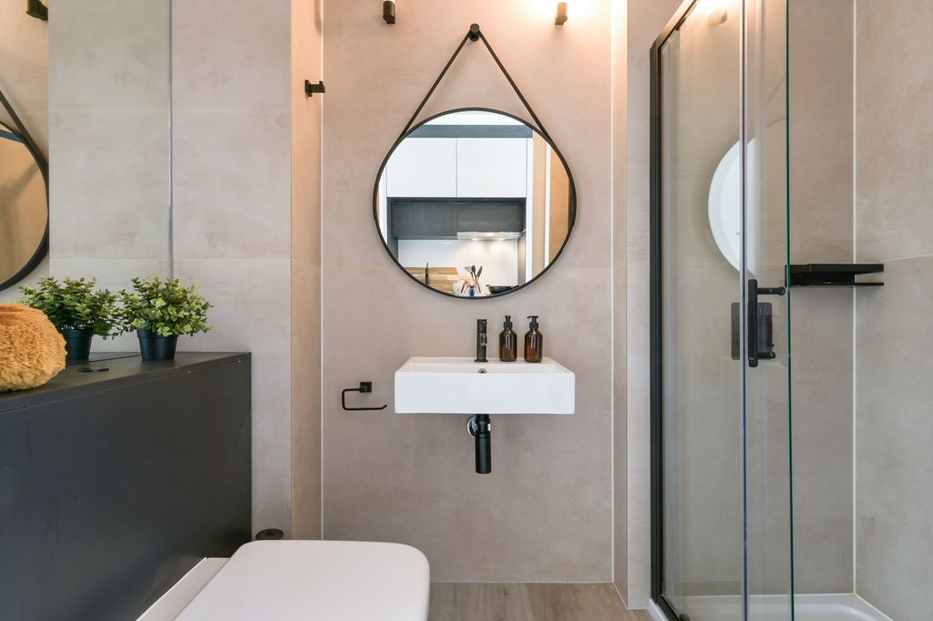 Property photo 3 of 15 Photo 4