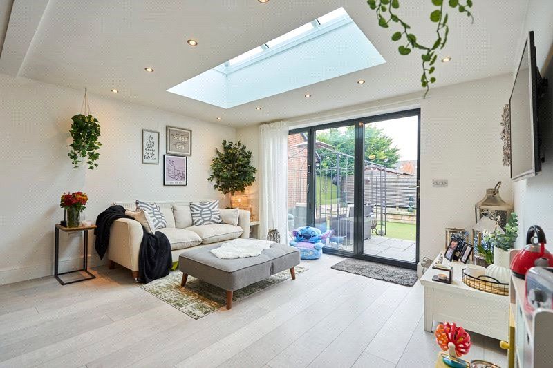 Property photo 3 of 16 Picture No. 17