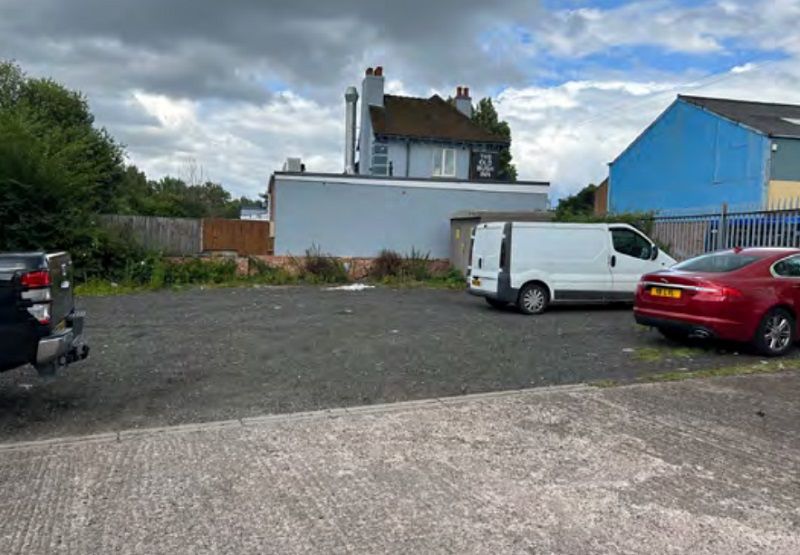 Property photo 3 of 7 Photo 2