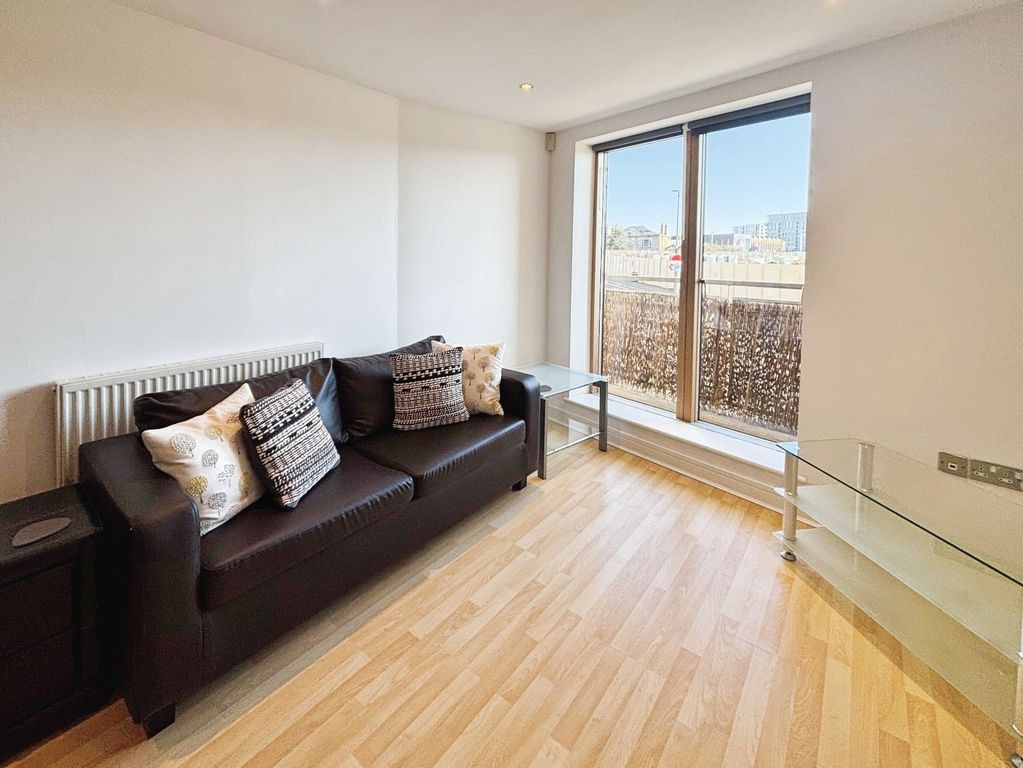 Property photo 1 of 9 Picture No. 16