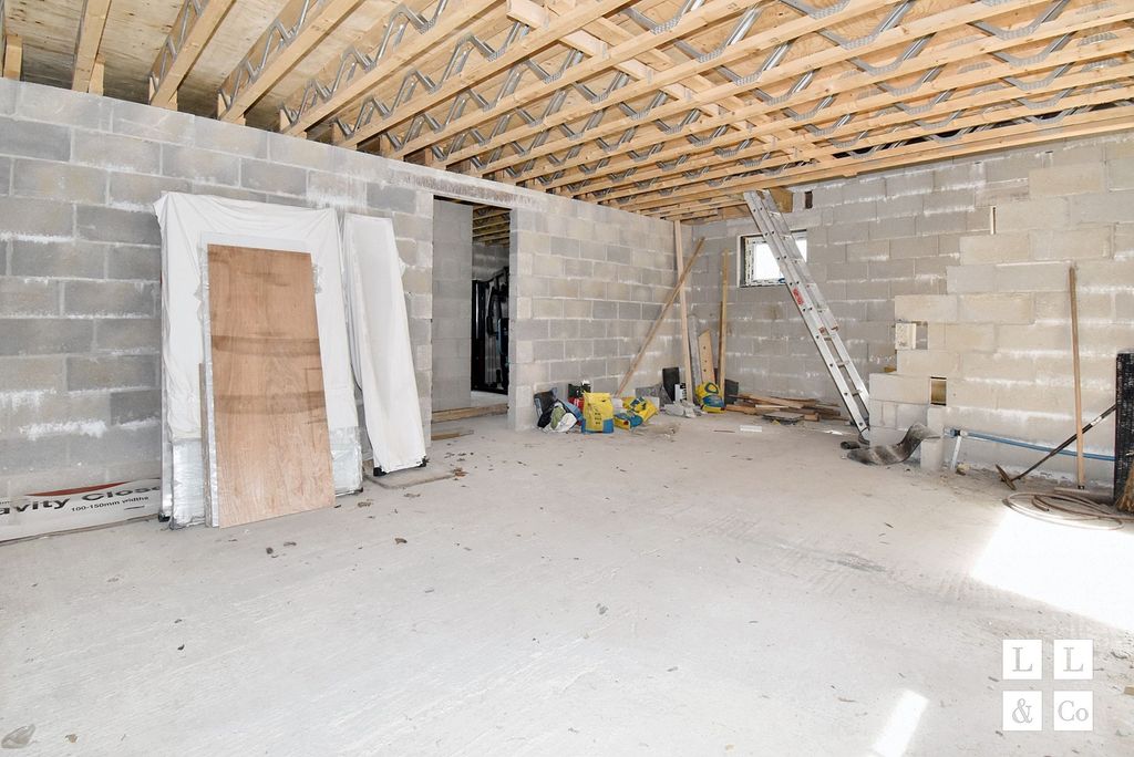 Property photo 3 of 10 New Build Ground Floor