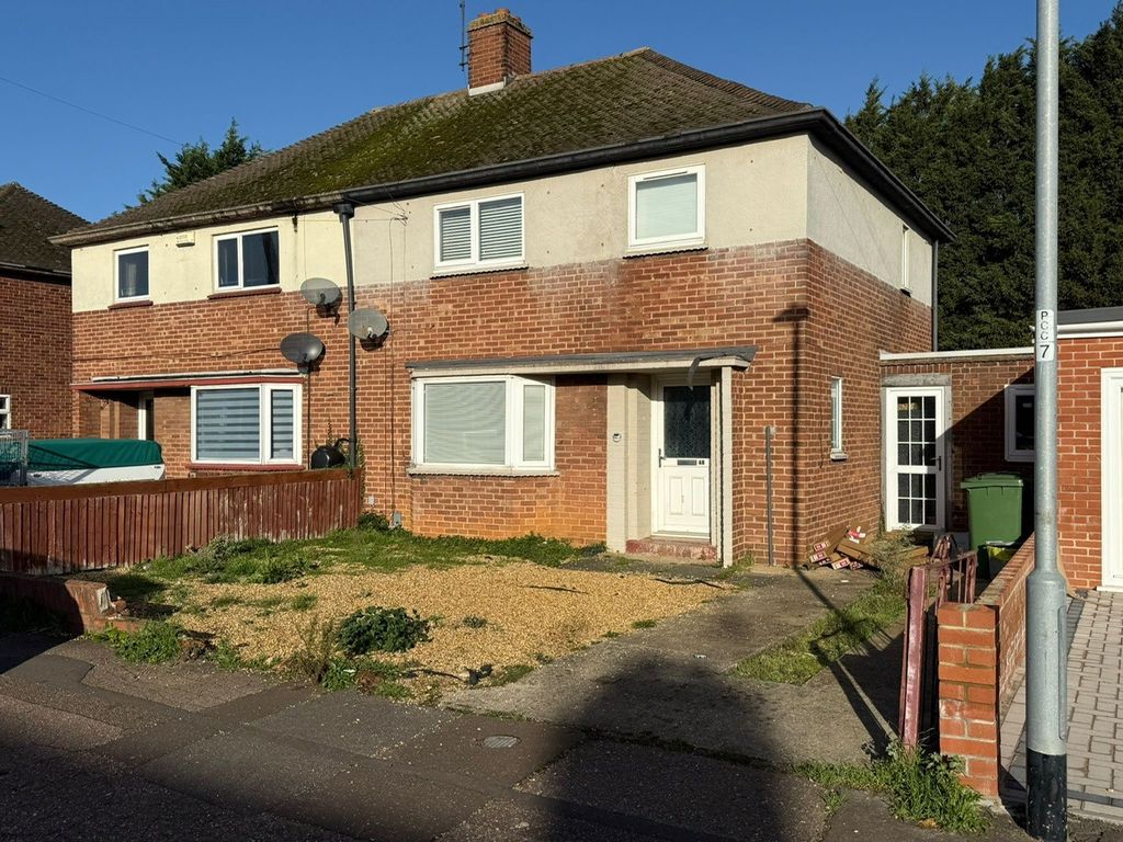 Property photo 1 of 8