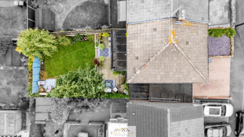 Property photo 2 of 29 Aerial 1