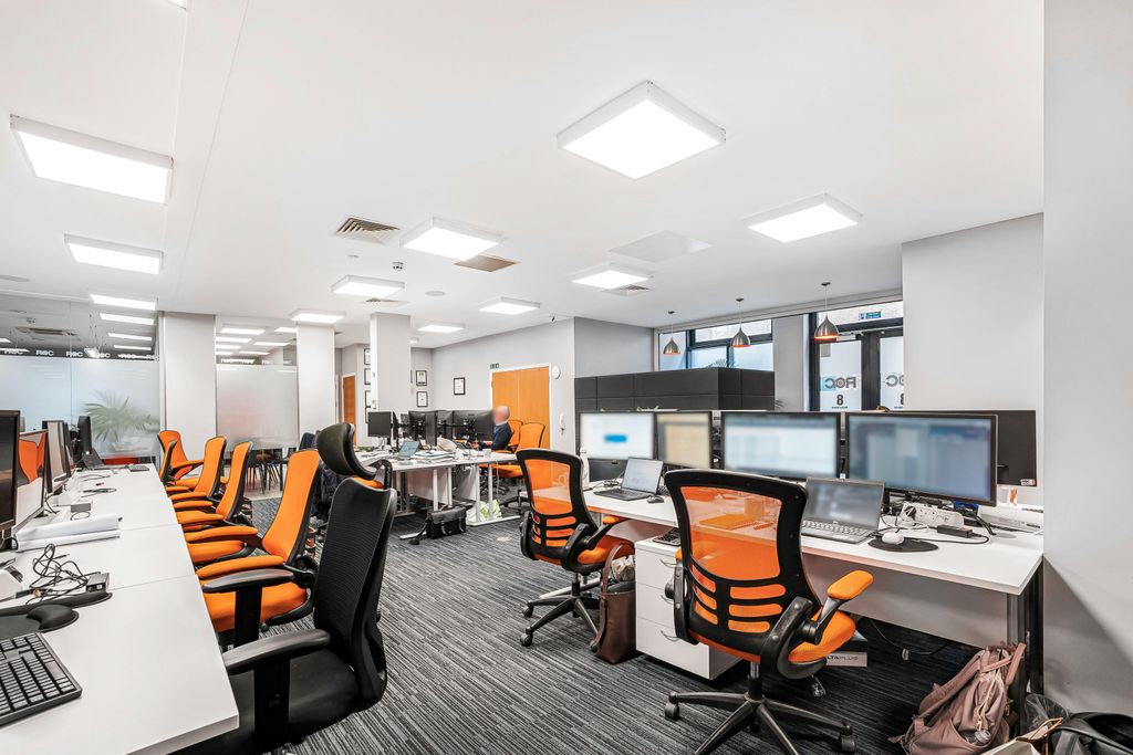 Property photo 1 of 28 40_44979.Jpg