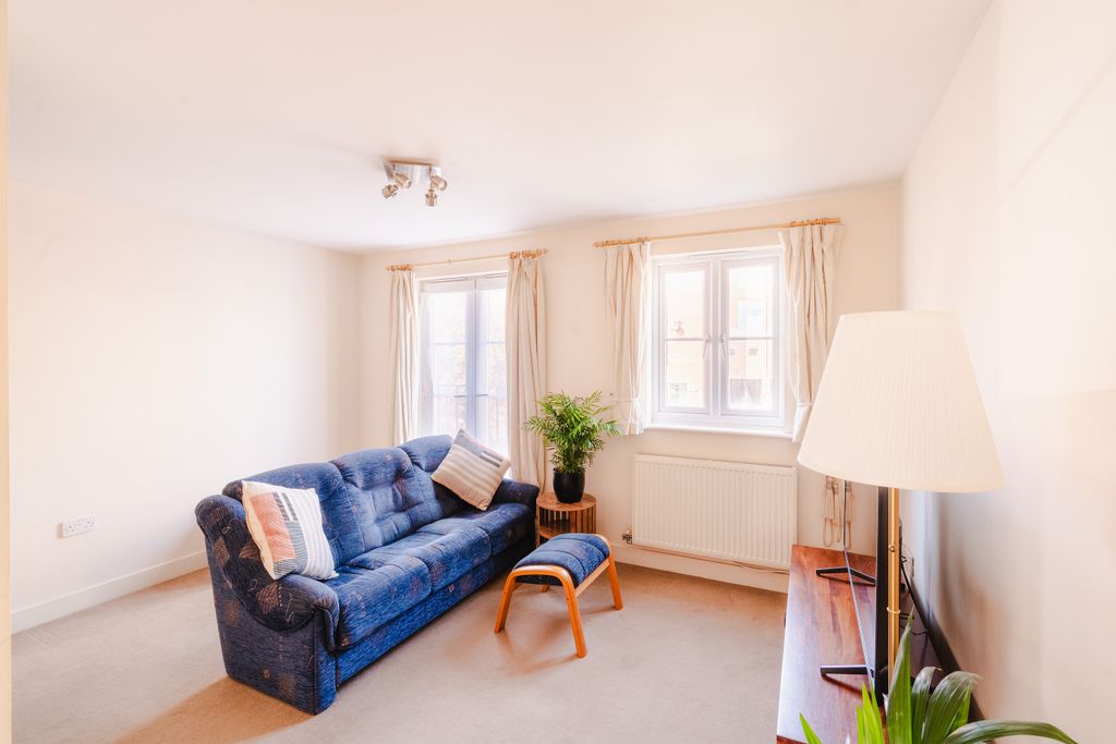 Property photo 1 of 14 8