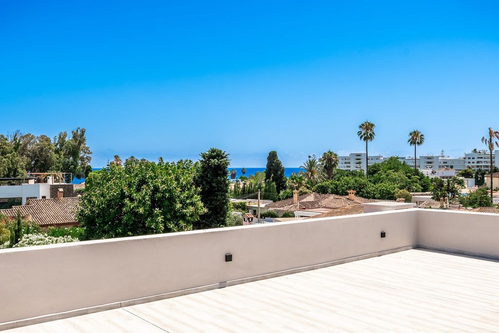 Property photo 3 of 30 Image